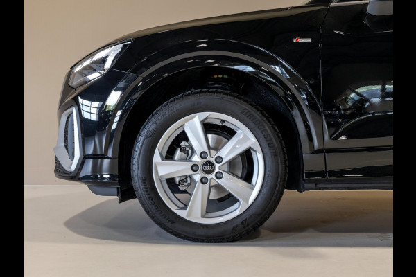 Audi Q2 35 TFSI S-Line Edition / 150pk / Stoelverwarming / Keyless entry / Matrix LED / Adaptieve cruise control /