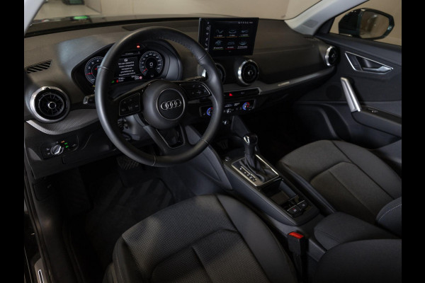 Audi Q2 35 TFSI S-Line Edition / 150pk / Stoelverwarming / Keyless entry / Matrix LED / Adaptieve cruise control /