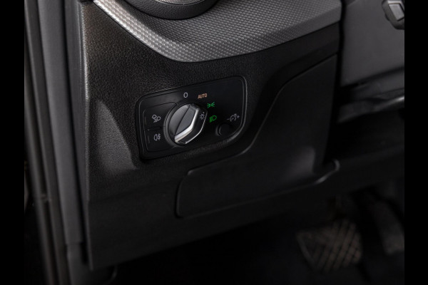 Audi Q2 35 TFSI S-Line Edition / 150pk / Stoelverwarming / Keyless entry / Matrix LED / Adaptieve cruise control /