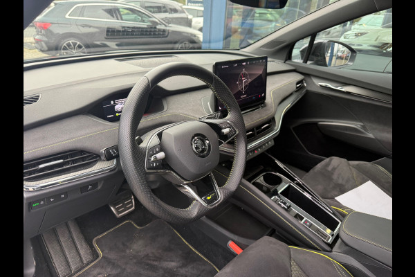 Škoda ENYAQ Coupé iV 80 RS | BTW-Auto | Panoramadak | Trekhaak | BLIS | Stoelverwarming