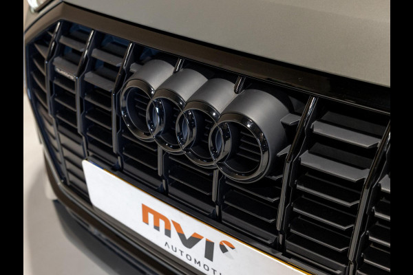 Audi Q3 40 TFSI quattro S Line edition one / 190pk / Trekhaak / Panorama dak / Stoelverwarming /