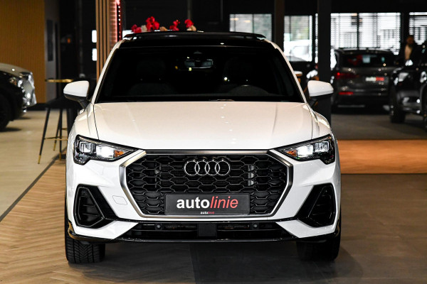 Audi Q3 Sportback 45 TFSI e S-Line. Pano, ACC, Dodeh, Camera, 20''!