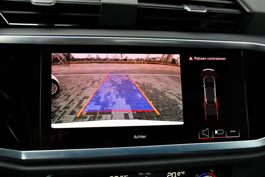 Audi Q3 Sportback 45 TFSI e S-Line. Pano, ACC, Dodeh, Camera, 20''!