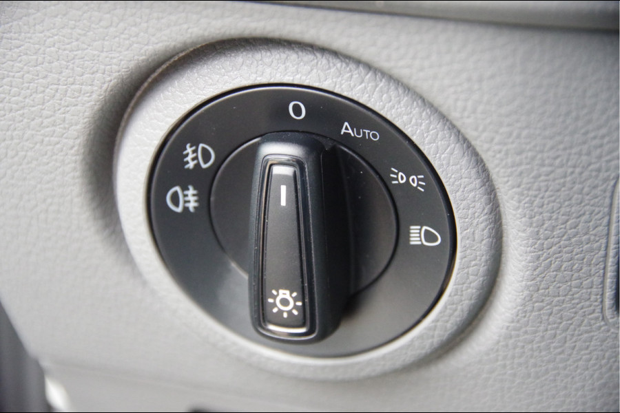 MAN TGE 3.180 35 2.0 L3H3 3-ZITS, 177PK AUT. TREKHAAK, LEDER, CAMERA, CRUISE, GEVEERDE ERGO COMFORT STOEL, AIRCO, MISTLAMPEN