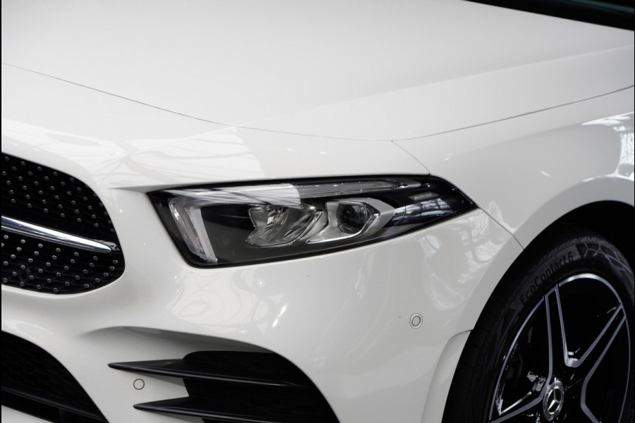 Mercedes-Benz A-Klasse 250e AMG Line Leer Navi Camera Climate Stoelverwarming PTS LM velgen EQ BTW auto!