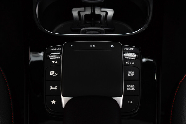 Mercedes-Benz A-Klasse 250e AMG Line Leer Navi Camera Climate Stoelverwarming PTS LM velgen EQ BTW auto!