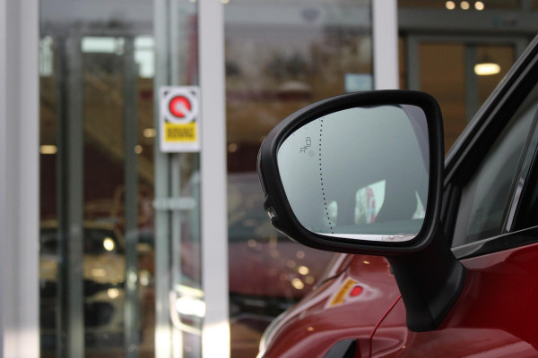 Renault Captur 1.3 TCe 130PK AUTOMAAT INTENS | APPLE CARPLAY/ANDROID AUTO | STOEL VERWARMING | NAVIGATIE | FULL LED KOPLAMPEN | ADAPTIVE CRUISE CONTROL | ACHTERUITRIJ CAMERA | LICHTMETALEN VELGEN 17" | DODEHOEK DETECTIE | PARKEERSENSOREN VOOR + ACHTER | DAB+ RADIO | CLIMATE CONTROL | KEYLESS ENTRY/START |