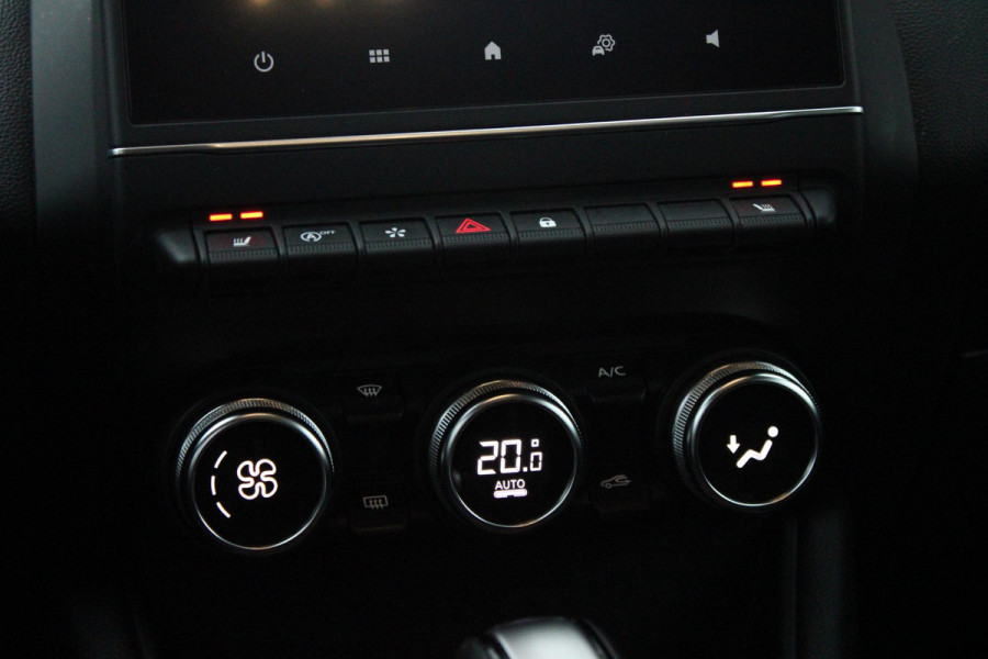 Renault Captur 1.3 TCe 130PK AUTOMAAT INTENS | APPLE CARPLAY/ANDROID AUTO | STOEL VERWARMING | NAVIGATIE | FULL LED KOPLAMPEN | ADAPTIVE CRUISE CONTROL | ACHTERUITRIJ CAMERA | LICHTMETALEN VELGEN 17" | DODEHOEK DETECTIE | PARKEERSENSOREN VOOR + ACHTER | DAB+ RADIO | CLIMATE CONTROL | KEYLESS ENTRY/START |