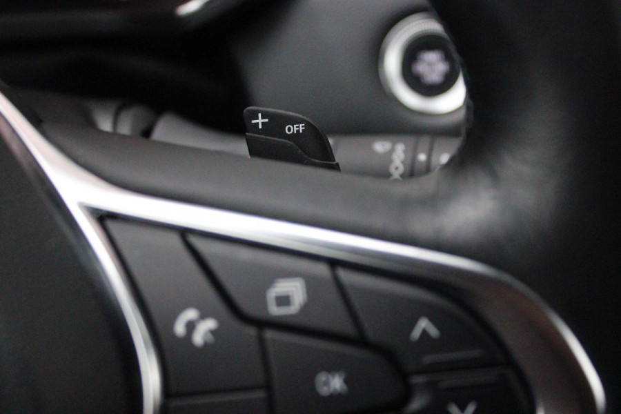 Renault Captur 1.3 TCe 130PK AUTOMAAT INTENS | APPLE CARPLAY/ANDROID AUTO | STOEL VERWARMING | NAVIGATIE | FULL LED KOPLAMPEN | ADAPTIVE CRUISE CONTROL | ACHTERUITRIJ CAMERA | LICHTMETALEN VELGEN 17" | DODEHOEK DETECTIE | PARKEERSENSOREN VOOR + ACHTER | DAB+ RADIO | CLIMATE CONTROL | KEYLESS ENTRY/START |