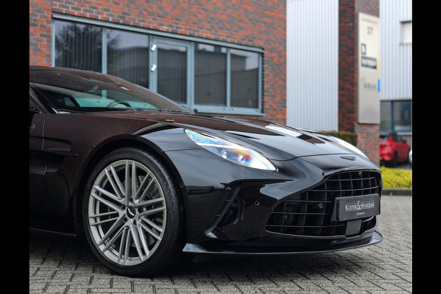 Aston Martin Vantage 4.0 V8 | Onyx Black