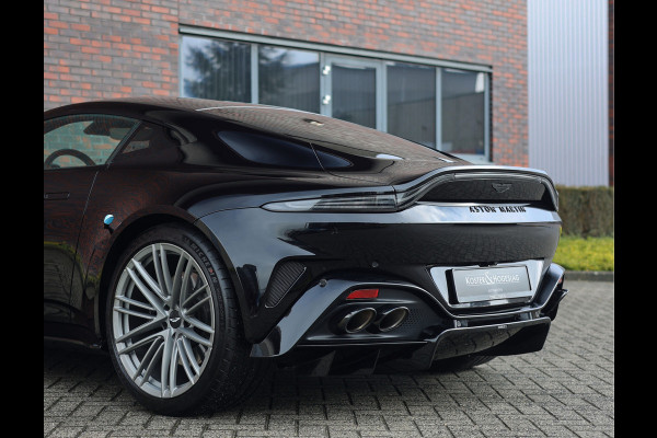 Aston Martin Vantage 4.0 V8 | Onyx Black
