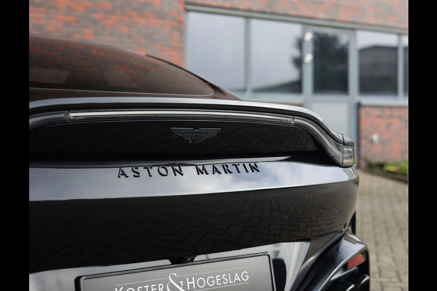 Aston Martin Vantage 4.0 V8 | Onyx Black