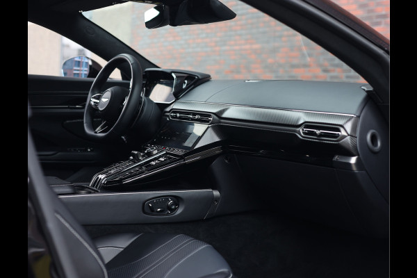 Aston Martin Vantage 4.0 V8 | Onyx Black