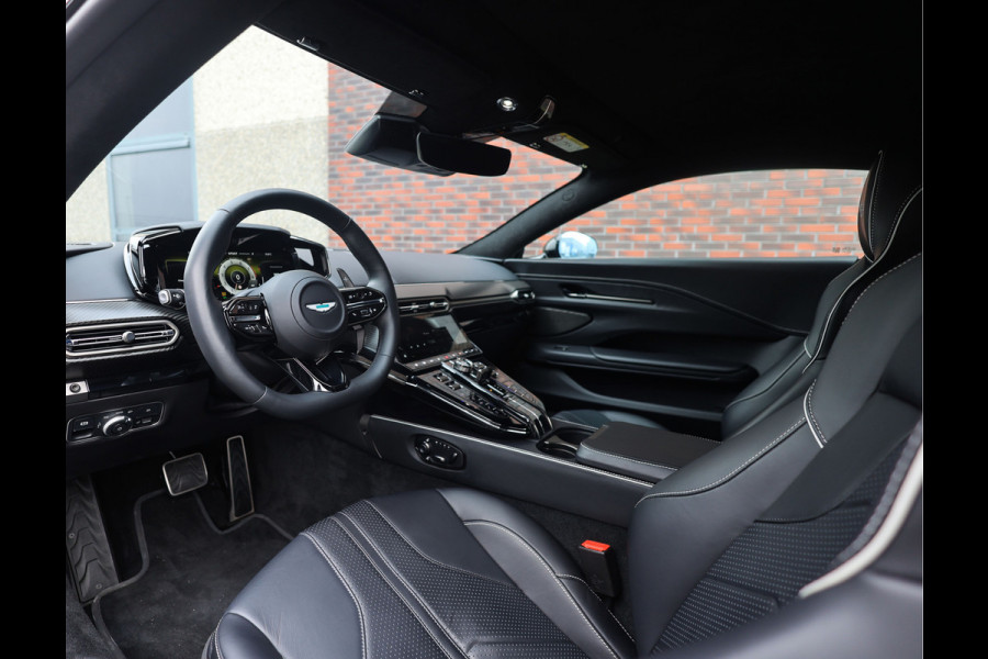 Aston Martin Vantage 4.0 V8 | Onyx Black