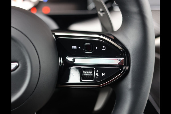 Aston Martin Vantage 4.0 V8 | Onyx Black