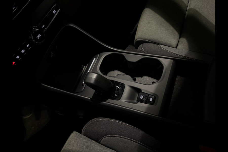 Volvo XC40 T4 Aut. Plug-in Hybrid Inscription Parkeercamera 211pk