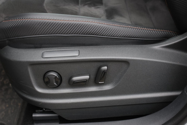 CUPRA Ateca 2.0 TSI 4DRIVE *Pano*Beats*Kuipstoelen*360 Camera*Trekhaak*