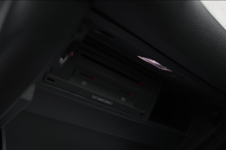 CUPRA Ateca 2.0 TSI 4DRIVE *Pano*Beats*Kuipstoelen*360 Camera*Trekhaak*