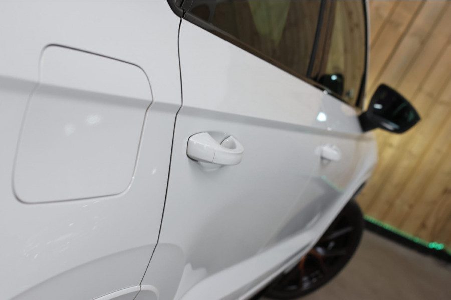 CUPRA Ateca 2.0 TSI 4DRIVE *Pano*Beats*Kuipstoelen*360 Camera*Trekhaak*