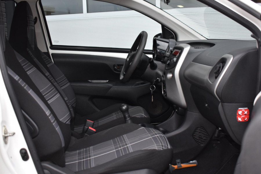 Peugeot 108 1.0 e-VTi Active | Airco | CPV | Incl. garantie