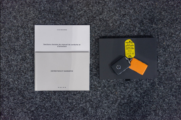 Volvo XC40 T4 Aut. Plug-in Hybrid Trekhaak Luxe Stoelen 211pk