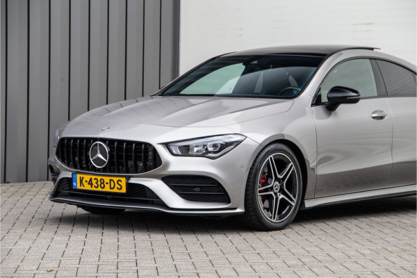 Mercedes-Benz CLA-Klasse 180 AMG Nightpakket, Pano, Widescreen, Sfeerverlichting, Camera 2020