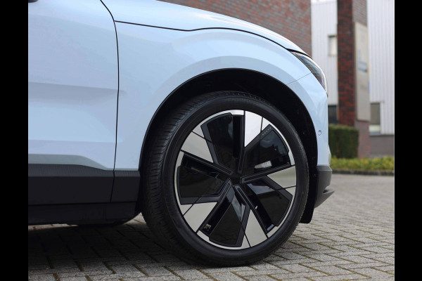 Volvo EX30 Twin Motor Ultra | 69 kWh - Pano - Harman Kardon