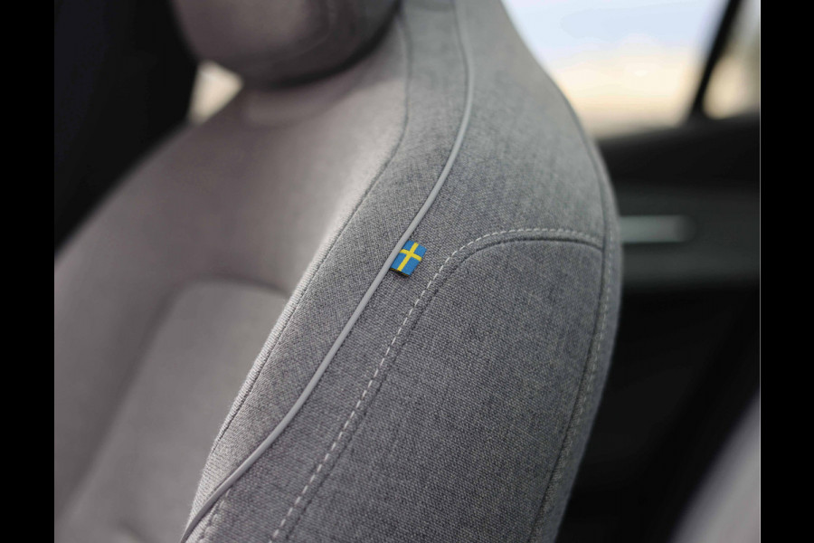 Volvo EX30 Twin Motor Ultra | 69 kWh - Pano - Harman Kardon