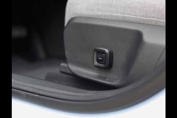 Volvo EX30 Twin Motor Ultra | 69 kWh - Pano - Harman Kardon