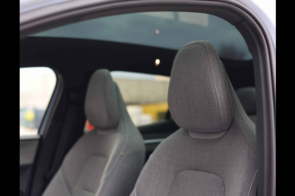 Volvo EX30 Twin Motor Ultra | 69 kWh - Pano - Harman Kardon