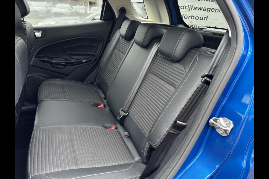 Ford EcoSport 1.0 EcoBoost Titanium 125pk | Trekhaak | Winter Pack | Navigatie | Camera | 17 inch | Dodehoeksensoren