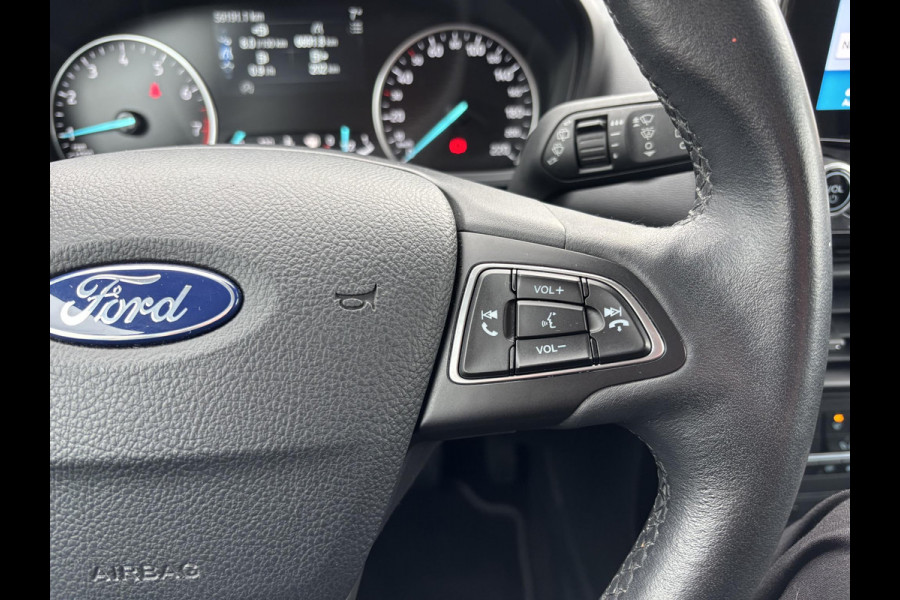 Ford EcoSport 1.0 EcoBoost Titanium 125pk | Trekhaak | Winter Pack | Navigatie | Camera | 17 inch | Dodehoeksensoren