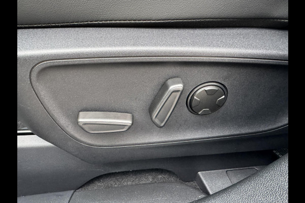Ford Kuga 2.5 PHEV Sound Edition 243pk | Winterpack | Wegklapbare Trekhaak | Adaptieve Cruise | AGR stoelen | Panorama dak  | Memory Seats | BLIS | 2.100kg Trekgewicht