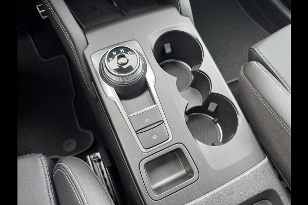 Ford Kuga 2.5 PHEV Sound Edition 243pk | Winterpack | Wegklapbare Trekhaak | Adaptieve Cruise | AGR stoelen | Panorama dak  | Memory Seats | BLIS | 2.100kg Trekgewicht