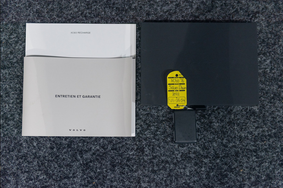 Volvo XC60 T6 Aut. Long Range Ultimate Bright Leder ACC Stoelverwarming 350pk