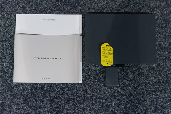 Volvo XC60 T6 Aut. Long Range Ultimate Bright Leder ACC Stoelverwarming 350pk