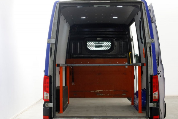 Volkswagen Crafter 35 2.0 TDI E6 L3H3 (L2H2) Comfortline Laadklep 500kg 05-2019
