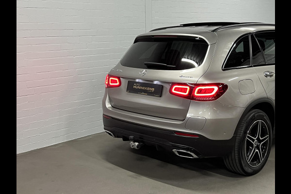 Mercedes-Benz GLC 300e 4MATIC AMG | Trekhaak | Open dak | Camera | Stoelverwarming | Memory | Cruise control | Carplay