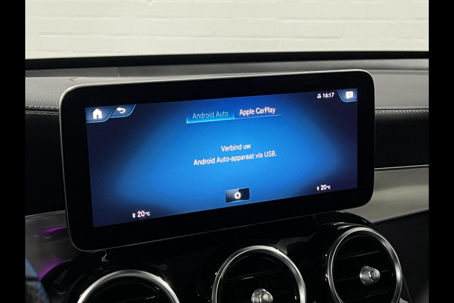 Mercedes-Benz GLC 300e 4MATIC AMG | Trekhaak | Open dak | Camera | Stoelverwarming | Memory | Cruise control | Carplay