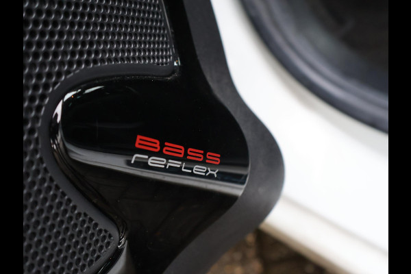 Renault Clio 0.9 TCe LIMITED + NAVIGATIE | CRUISE CONTROL | KEYLESS | AIRCO