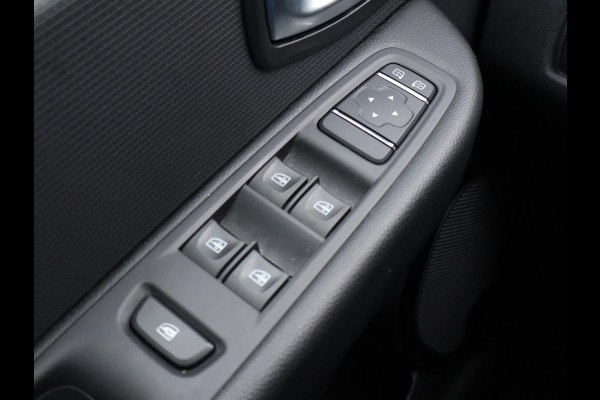 Renault Clio 0.9 TCe LIMITED + NAVIGATIE | CRUISE CONTROL | KEYLESS | AIRCO