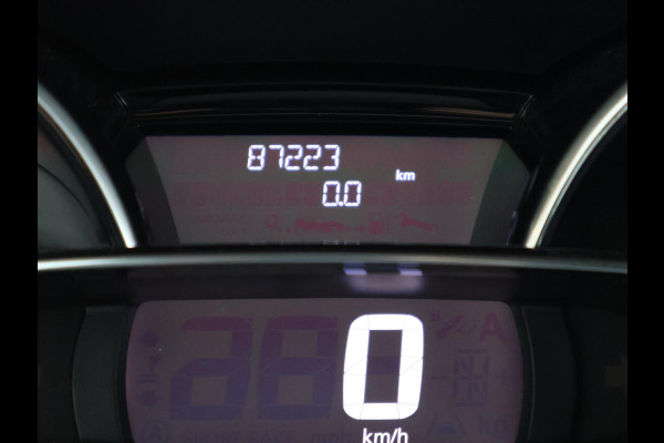 Renault Clio 0.9 TCe LIMITED + NAVIGATIE | CRUISE CONTROL | KEYLESS | AIRCO