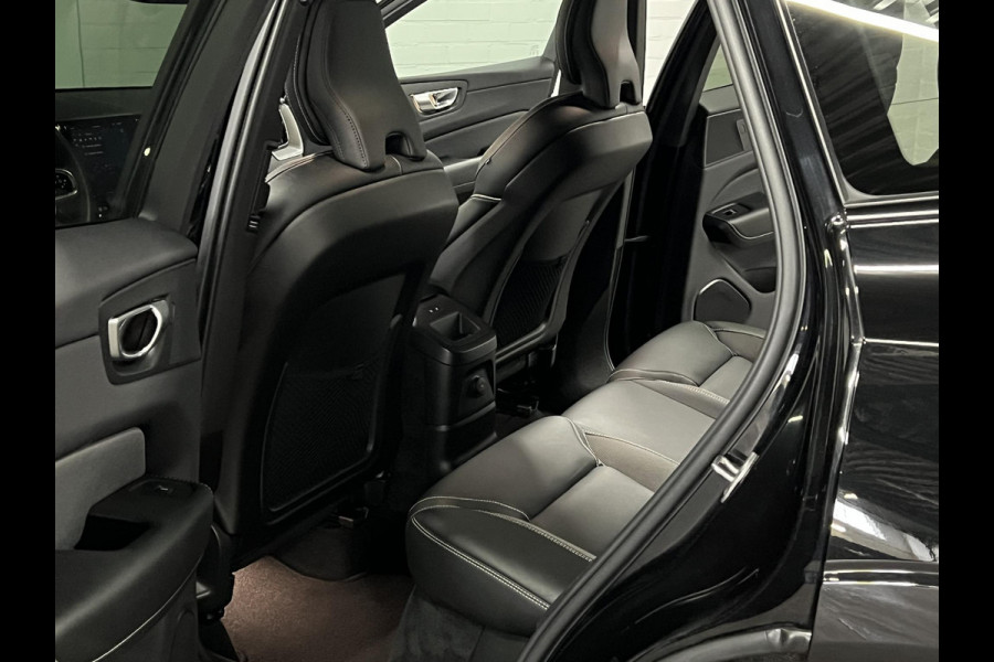 Volvo XC60 2.0 T6 Plug-in hybrid AWD Plus Dark Trekhaak | Open dak | Adapt. Cruise | Harman Kardon | Stoel-/stuurverwarming | Memory | Leder | Carplay