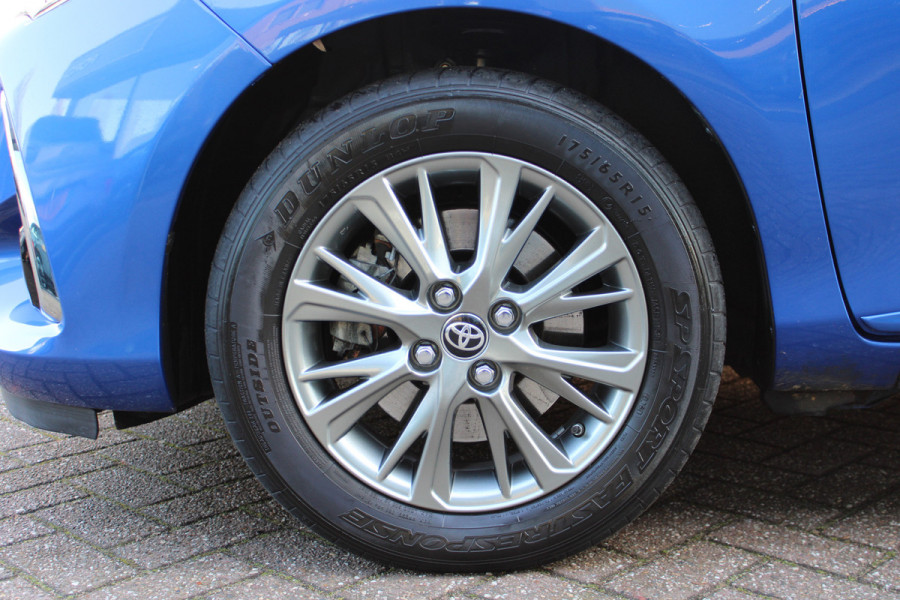 Toyota Yaris 1.5 Hybrid Energy Plus | Trekhaak | Navigatie | Camera | Cruise control