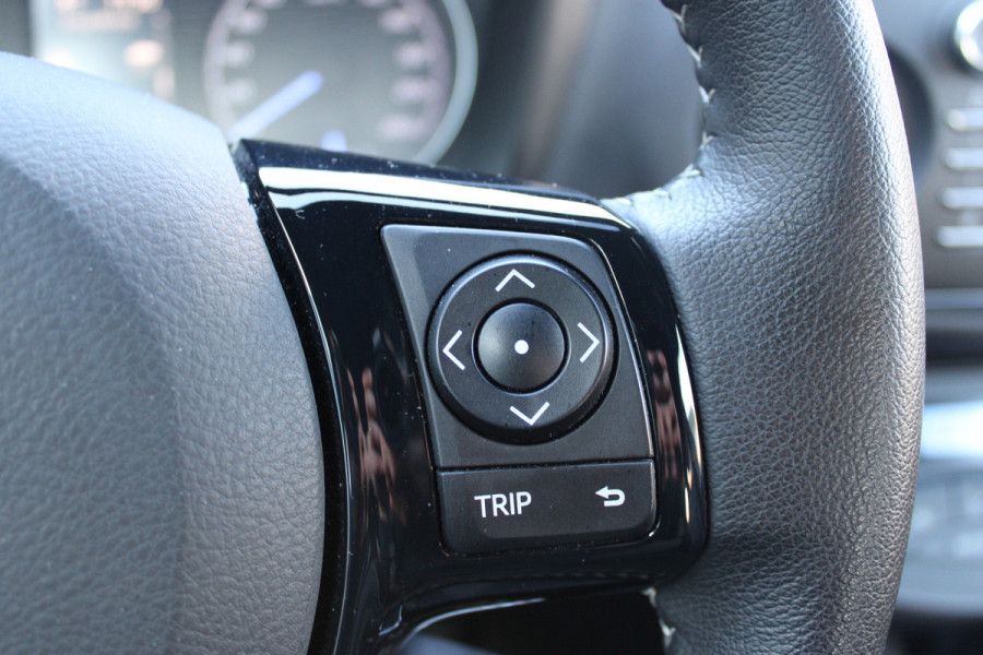 Toyota Yaris 1.5 Hybrid Energy Plus | Trekhaak | Navigatie | Camera | Cruise control