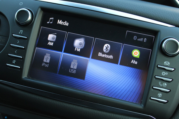 Toyota Yaris 1.5 Hybrid Energy Plus | Trekhaak | Navigatie | Camera | Cruise control