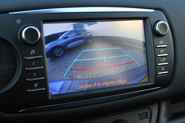 Toyota Yaris 1.5 Hybrid Energy Plus | Trekhaak | Navigatie | Camera | Cruise control