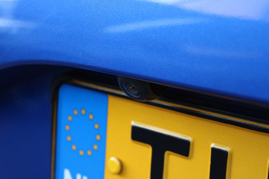 Toyota Yaris 1.5 Hybrid Energy Plus | Trekhaak | Navigatie | Camera | Cruise control