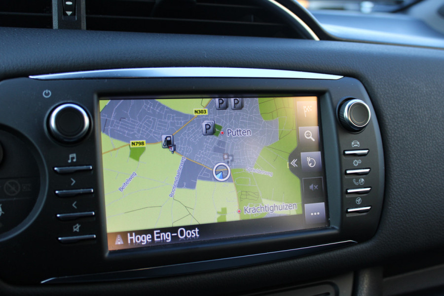 Toyota Yaris 1.5 Hybrid Energy Plus | Trekhaak | Navigatie | Camera | Cruise control