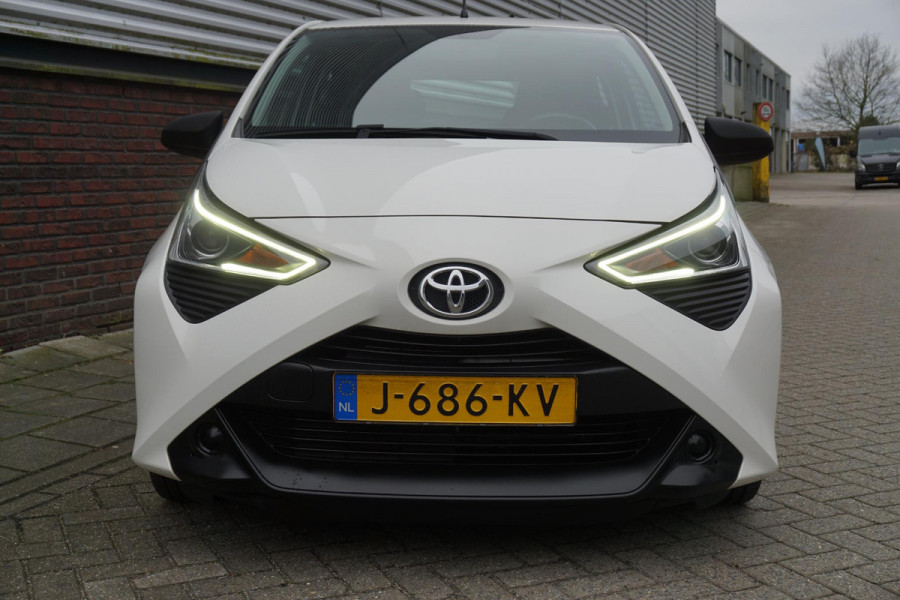 Toyota Aygo 1.0 VVT-i x-fun | Led | Bluetooth | Cruise Control
